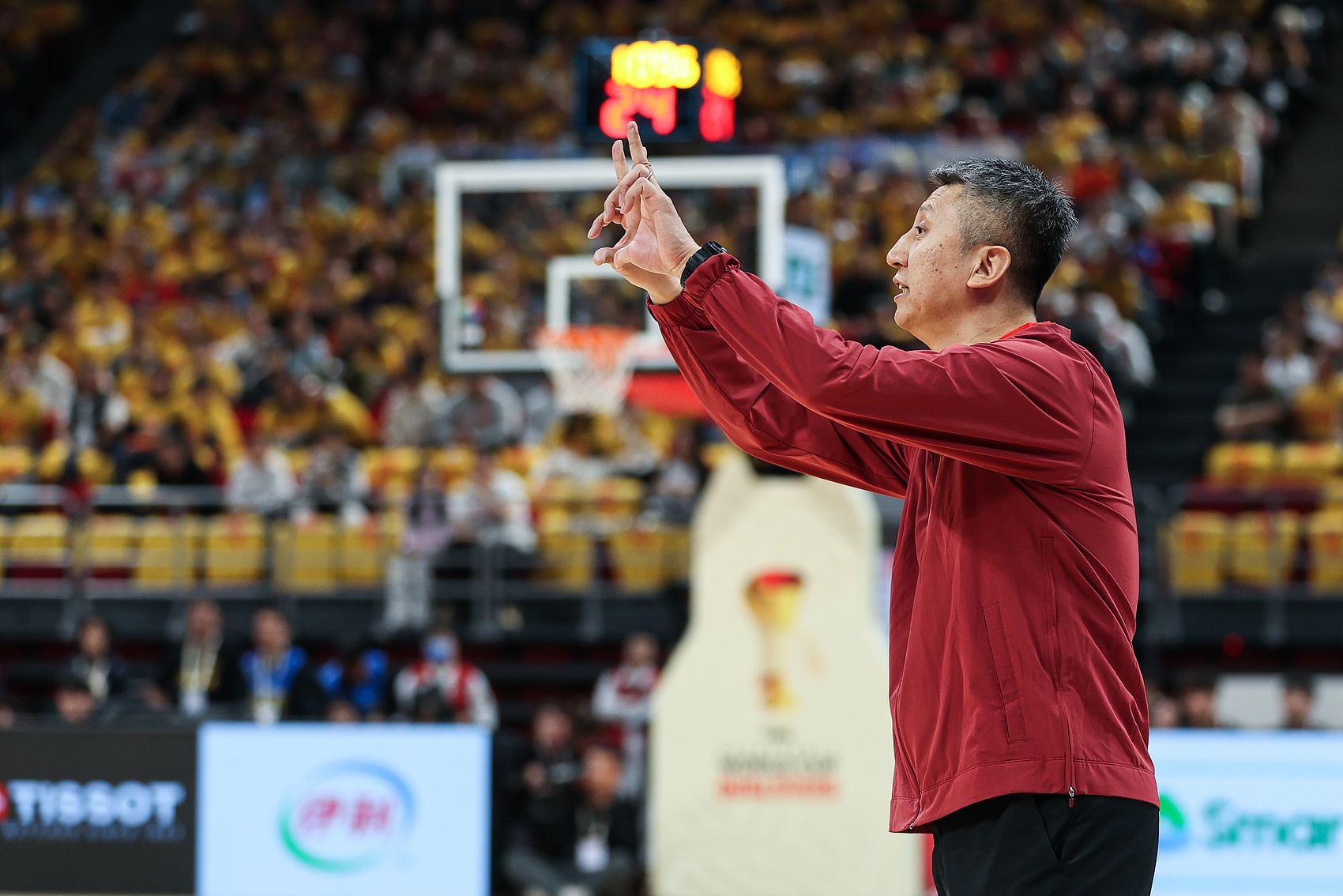 下载开云-记者：老球迷总感叹“黄金一代”的辉煌 如今年轻男篮正续写传奇