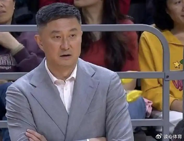 广东主帅被喊下课，辽宁5连胜，山东大外伤情曝光，曝林葳转会上海|山东队|广东宏远|麦考尔|辽宁男篮|广东男篮_新浪体育_新浪新闻