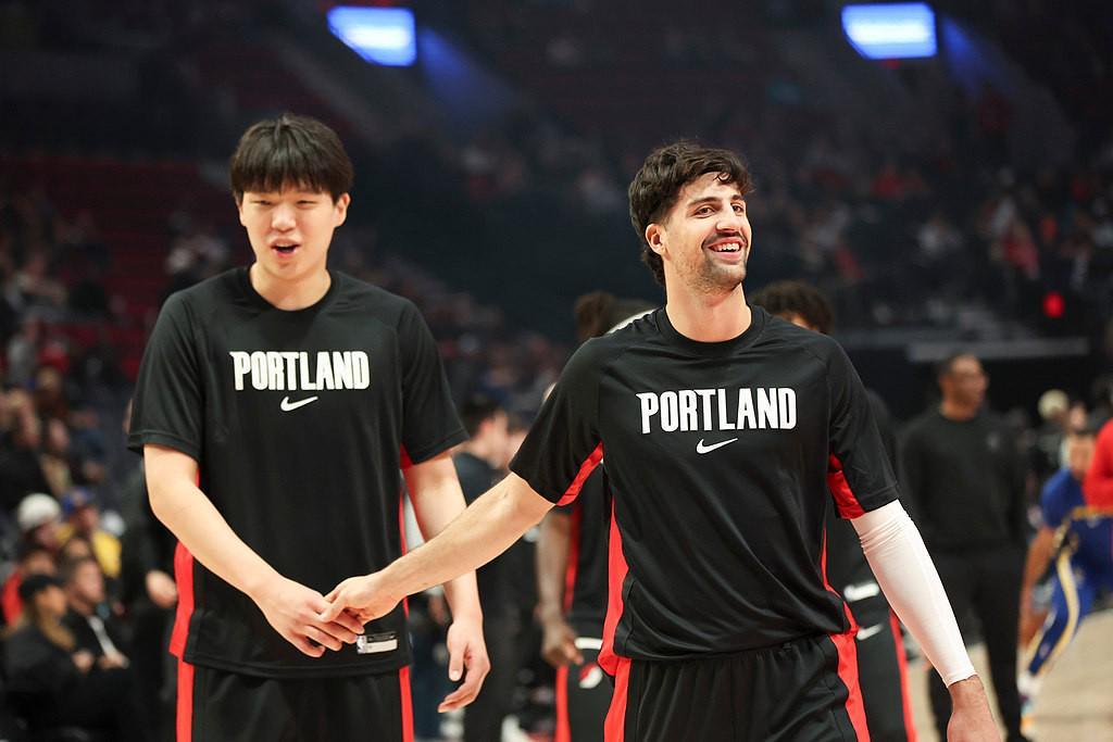 云开体育官网-开拓者赛季表现：42胜进入附加赛，场均失误17.3联盟最多