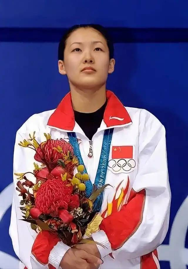 云开体育网址-伏明霞的三段感情：18岁跨国恋，后与国脚拍拖，24岁嫁给梁锦松|跳水|人生|训练|赛场|运动员_新浪体育_新浪新闻